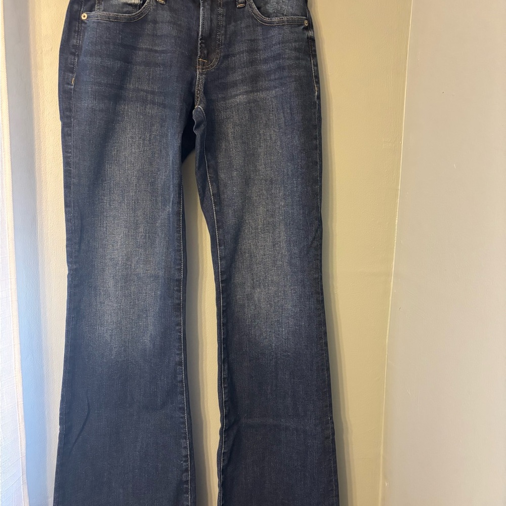 Lucky Brand Women's Sweet Midrise Flare Jeans - 6/28 - NWT - Picture 2 of 9